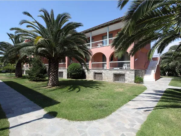 Hotel for Sale in Halkidiki — photo 2