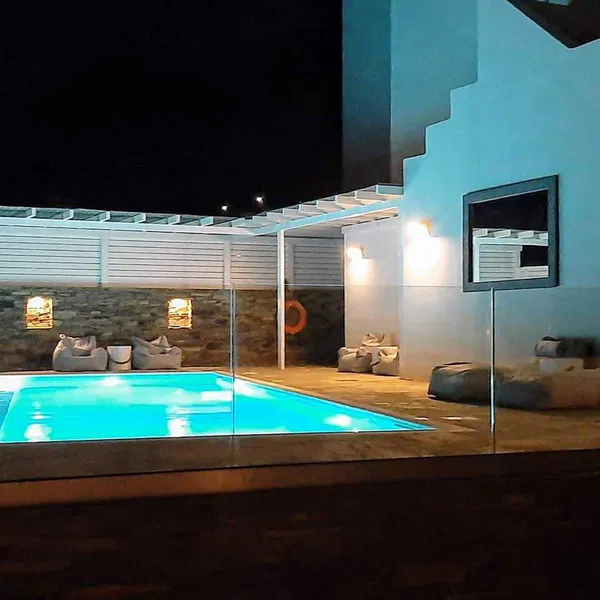 340 m² Hotel for Sale in Andros, Cyclades