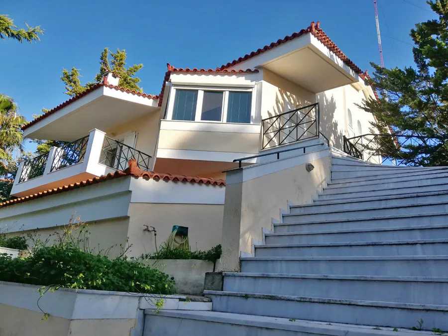 Three-Bedroom Villa for Sale in Spata, Athens Eastern Suburbs