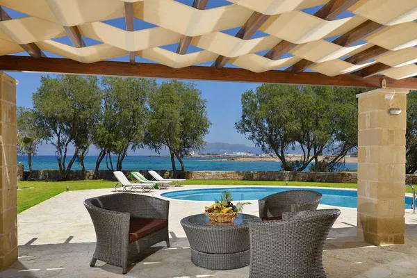 Three-Bedroom Sea View Villa for Sale in Kissamos, Chania