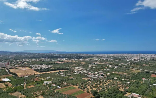 229,360 m² Plot for Sale in Chania