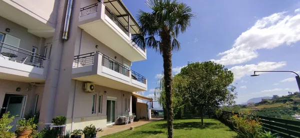 Sea-View 160 m² Villa with Five Bedrooms for Rent in Stalos, Chania — photo 3