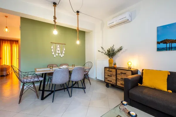 85 m² Apartment with Two Bedrooms for Rent in Chryssi Akti, Chania — photo 4