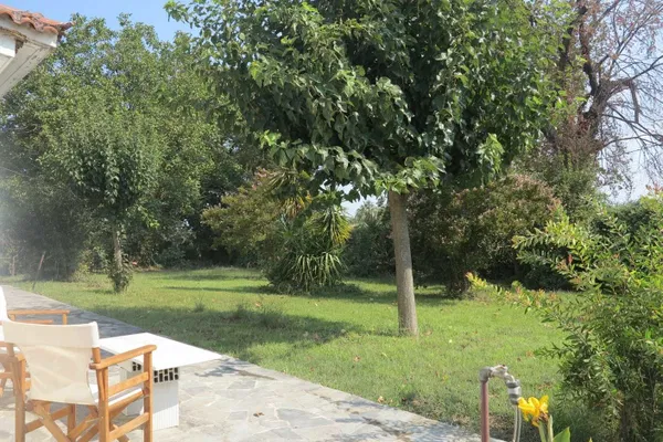 140 m² Villa with Four Bedrooms for Sale in Pyrgos Evoias, Evia — photo 3