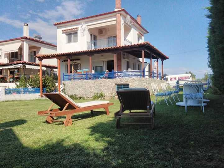 Sea-View 80 m² Villa with Three Bedrooms for Sale in Komotini, Rodopis