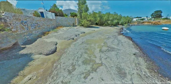 Sea-View 2,330 m² Plot for Sale in Paros, Cyclades — photo 2