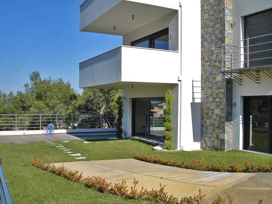 Sea-View 500 m² Villa with Four Bedrooms for Sale in Nea Makri, Athens Eastern Suburbs