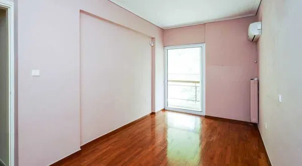 55 m² Two-Bedroom Apartment for Sale in Attikis Square Athens, Athens Center — photo 3