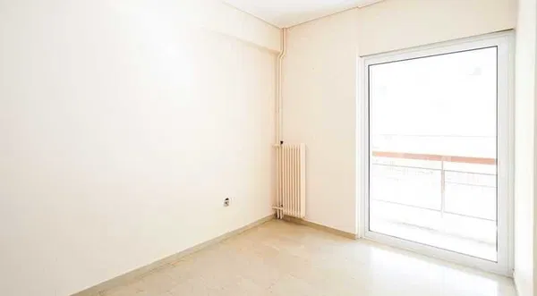 55 m² Two-Bedroom Apartment for Sale in Attikis Square Athens, Athens Center — photo 2