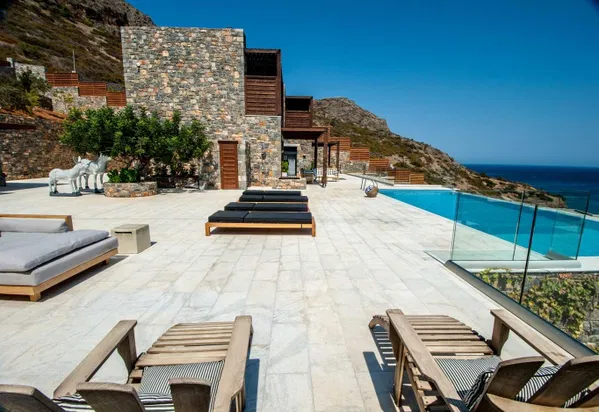 413 m² Sea View Six-Bedroom Villa for Sale in Agios Nikolaos, Lasithi — photo 5