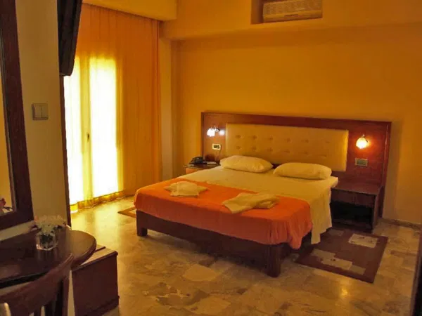 450 m² Hotel for Sale in Chania — photo 4
