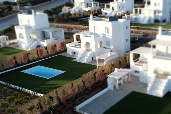 Four-Bedroom Contemporary Villa for Sale in Naxos, Cyclades