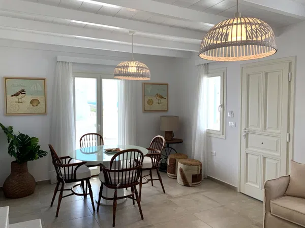 Modern 149 m² Villa with Four Bedrooms for Sale in Naxos, Cyclades — photo 4