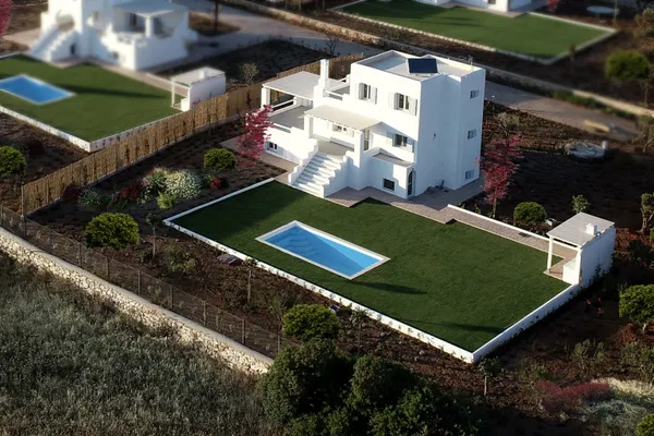 Sea View Five-Bedroom Villa for Sale in Naxos, Cyclades