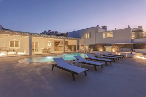 Sea-View Three-Bedroom Villa for Sale in Mykonos, Cyclades — photo 2