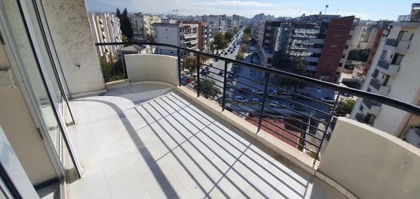 143 m² Apartment with Three Bedrooms for Sale in Kalamaria, Thessaloniki Eastern Suburbs