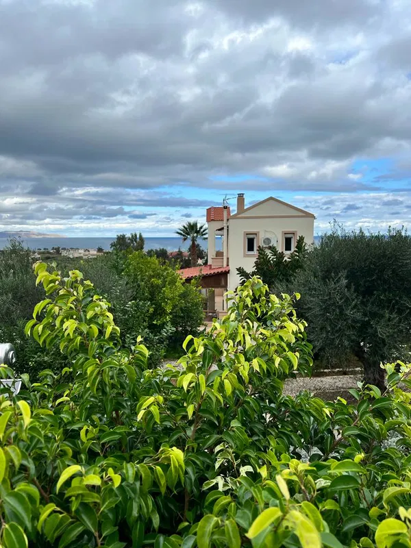 Sea View Two-Bedroom Villa for Sale in Platanias, Chania