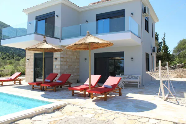 Sea View Three-Bedroom Villa for Sale in Lefkada, Ionian Islands — photo 4
