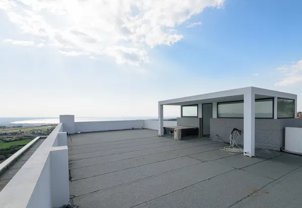 Sea View 800 m² Villa with Three Bedrooms for Sale in Panorama Thessaloniki, Thessaloniki — photo 3