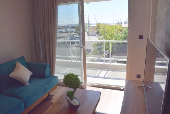 Sea View Two-Bedroom Apartment for Sale in Center Thessaloniki, Thessaloniki — photo 2