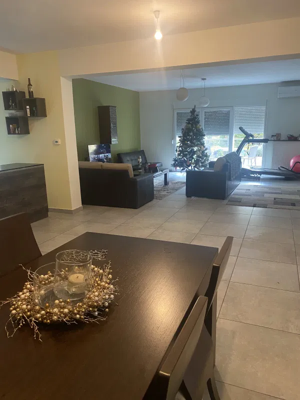 225 m² Villa with Three Bedrooms for Sale in Pefka Thessalonikis, Thessaloniki — photo 3