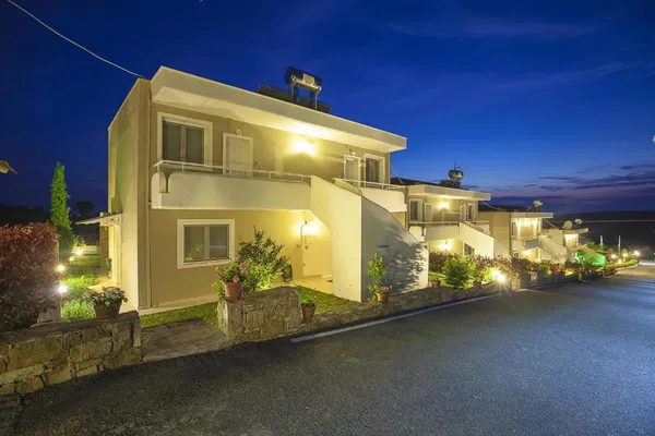 5000 m² Hotel for Sale in Halkidiki — photo 5