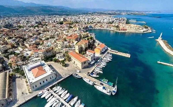 1,536 m² Plot of Land for Sale in Chania
