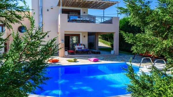 Sea View Three-Bedroom Villa for Sale in Platanias Rethymnon, Rethymnon — photo 4