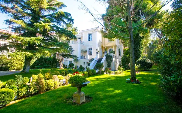 Nine-Bedroom Villa for Sale in Kastri, Athens Northern suburbs — photo 2
