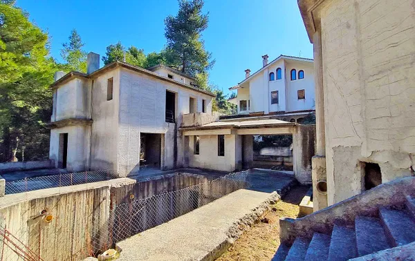 Villa for Sale in Ekali, Athens Northern suburbs — photo 2