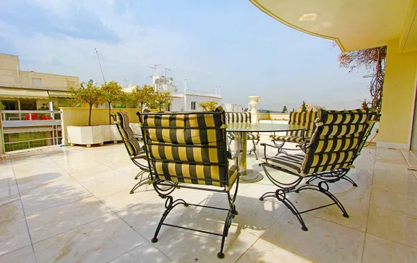 Villa for Sale in Center Athens, Athens Center — photo 3