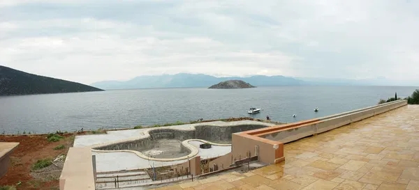 Sea-View 1835 m² Villa with Ten Bedrooms for Sale in Boeotia, Sterea Hellas — photo 2