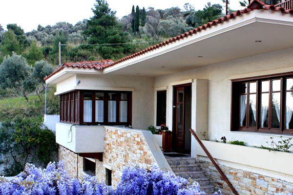 Sea View Hotel for Sale in Kymi, Sterea Hellas