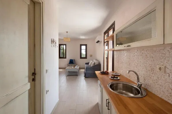 Sea View Hotel for Sale in Gytheio, Messinia — photo 5