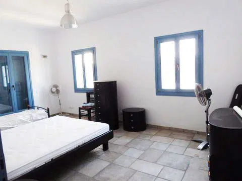 Sea View Six-Bedroom Villa for Sale in Santorini, Cyclades — photo 5
