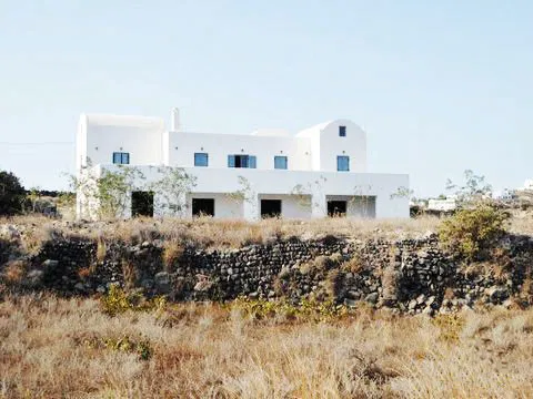 Sea View Six-Bedroom Villa for Sale in Santorini, Cyclades — photo 4