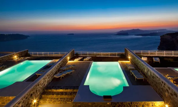 Sea View Hotel for Sale in Santorini, Cyclades with Air conditioning — photo 2