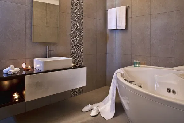 Sea View Hotel for Sale in Santorini, Cyclades with Air conditioning — photo 4