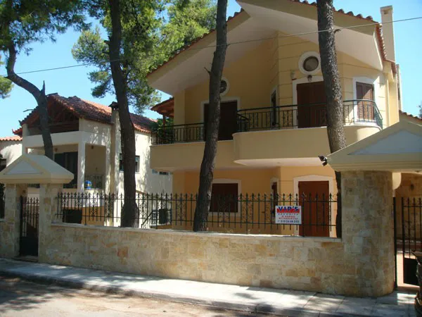 Five-Bedroom Villa for Sale in Drosia, Athens Northern suburbs
