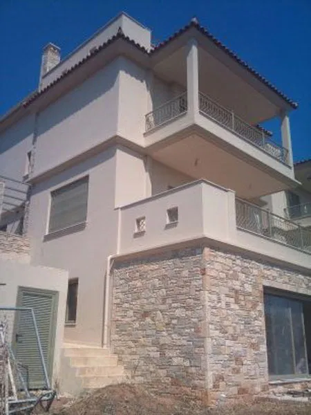 Seafront Three-Bedroom Villa for Sale in Pallini, Athens Eastern Suburbs — photo 4