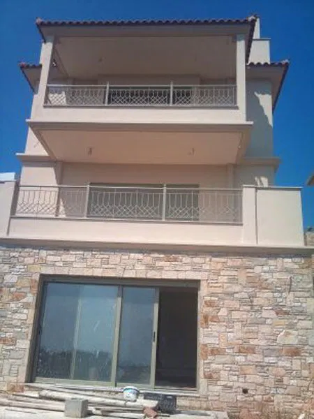 Seafront Three-Bedroom Villa for Sale in Pallini, Athens Eastern Suburbs — photo 5