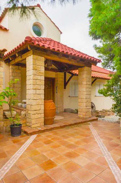 Seafront Six-Bedroom Villa for Sale in Penteli, Athens Northern suburbs — photo 4