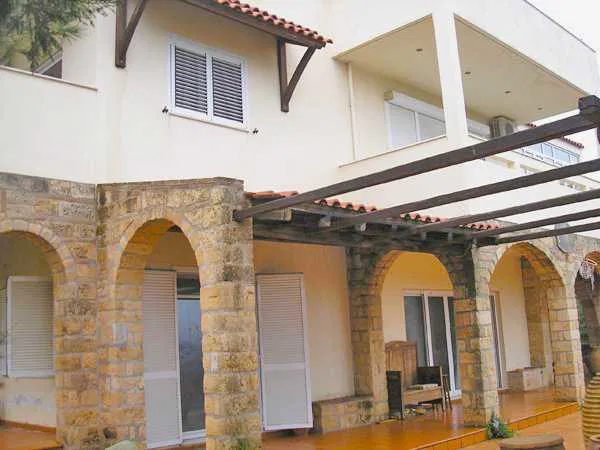 Seafront Six-Bedroom Villa for Sale in Penteli, Athens Northern suburbs — photo 2