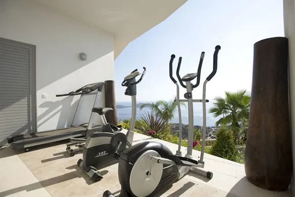 Sea-View Three-Bedroom Villa for Rent in Elounda, Agios Nikolaos — photo 5