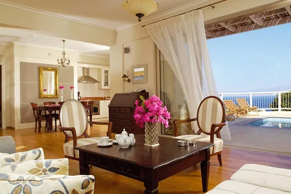Three-Bedroom Sea View Villa for Rent in Agios Georgios Lasithi, Oropedio Lasithiou — photo 2