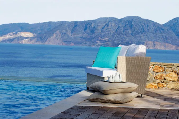 Sea View Two-Bedroom Villa for Rent in Agios Nikolaos, Lasithi