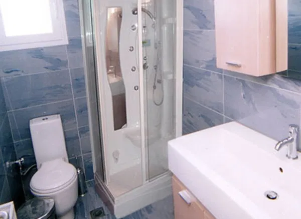 Seafront Two-Bedroom Villa for Rent in Darmarochori, Platanias — photo 5