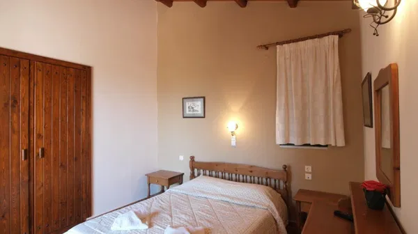 2000 m² Sea View Three-Bedroom Villa for Rent in Platanias, Chania — photo 3