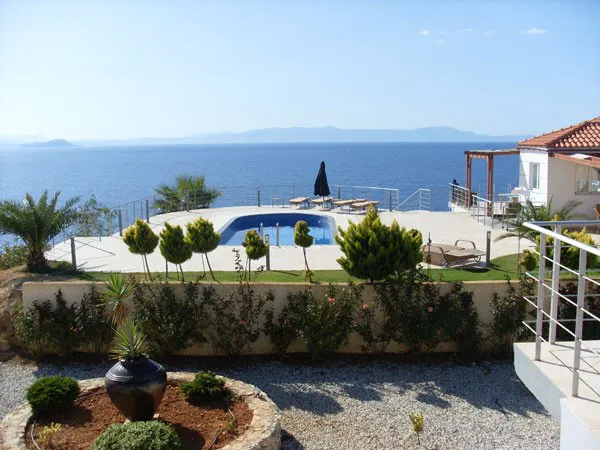 Four-Bedroom Sea View Villa for Rent in Kalathas, Akrotiri
