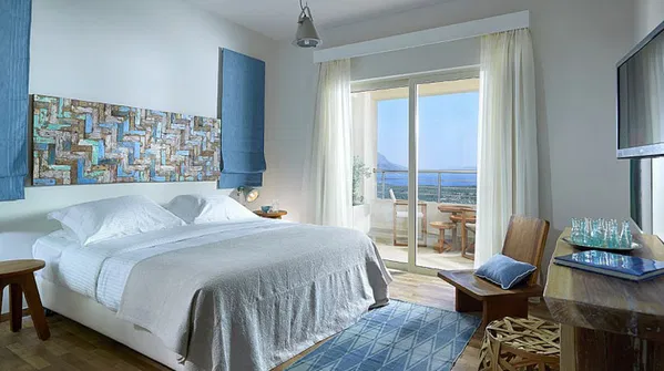 Three-Bedroom Sea-View Villa for Rent in Kokkino Chorio, Apokoronas — photo 3